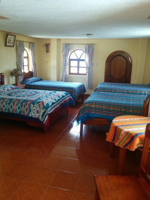 Hostal Curinan Hotel Otavalo Room photo