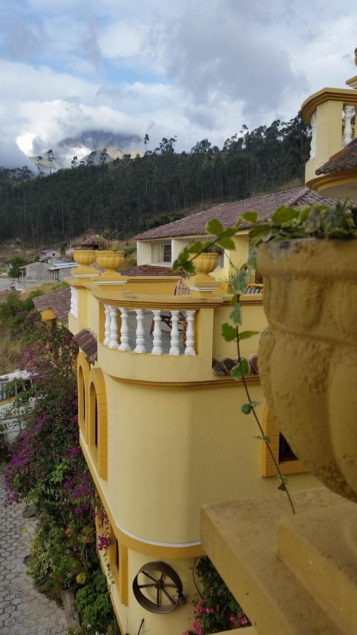 Hostal Curinan Hotel Otavalo Exterior photo